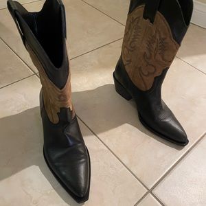 Zara cowboy boots only worn once size 37